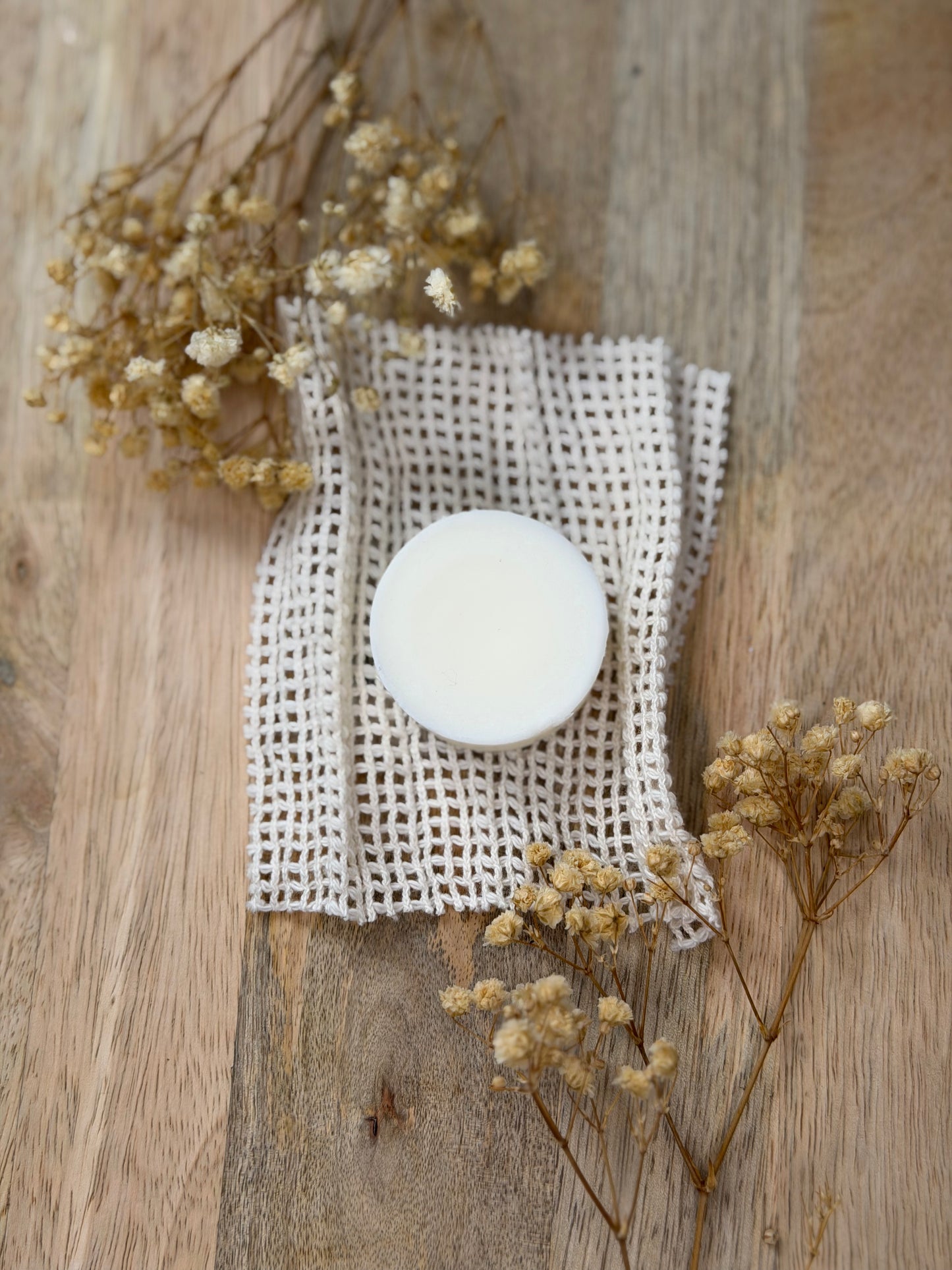 Sandalwood & Amber Handmade Soy Wax Melts