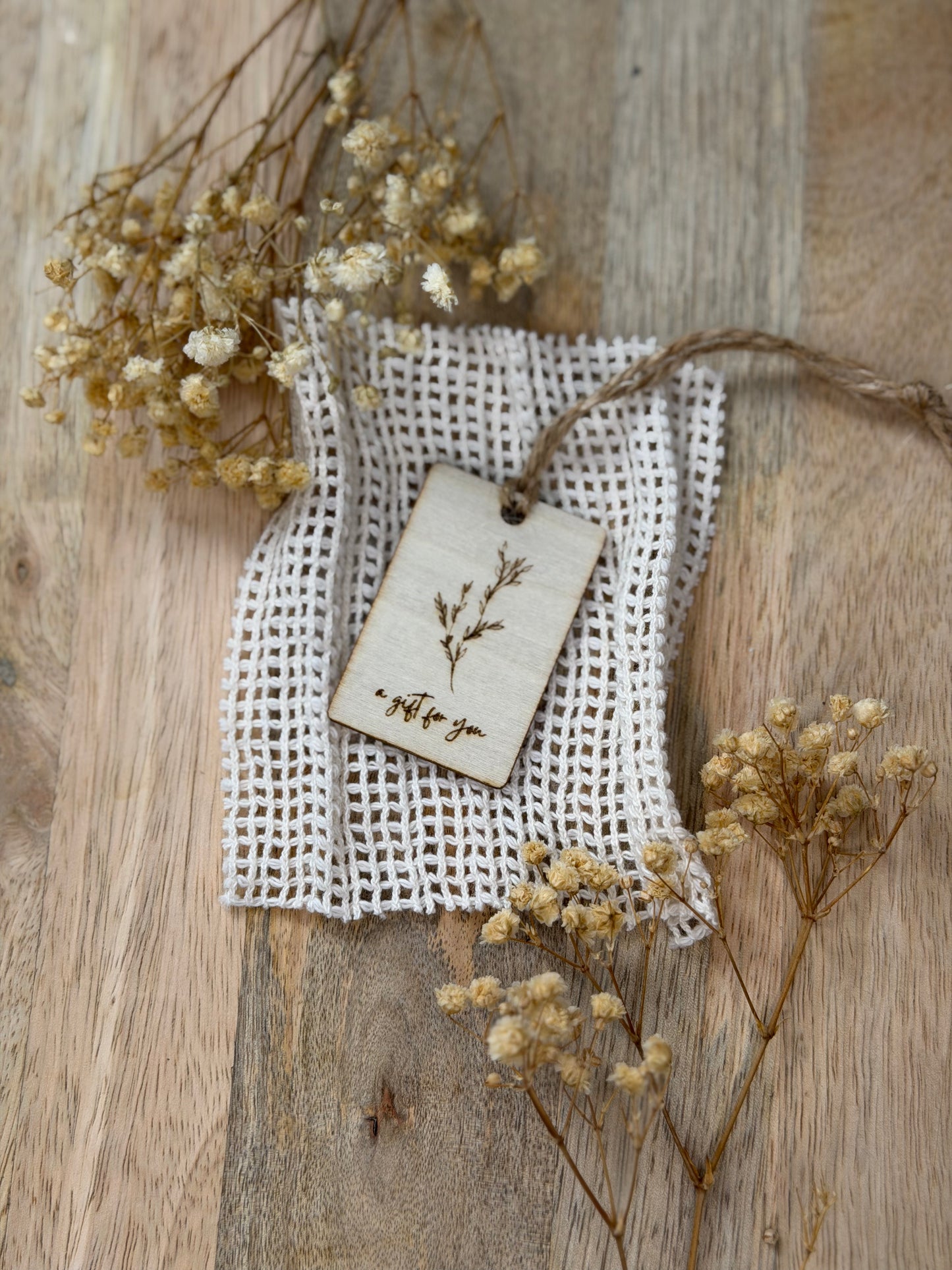 Engraved Wooden Gift Tags