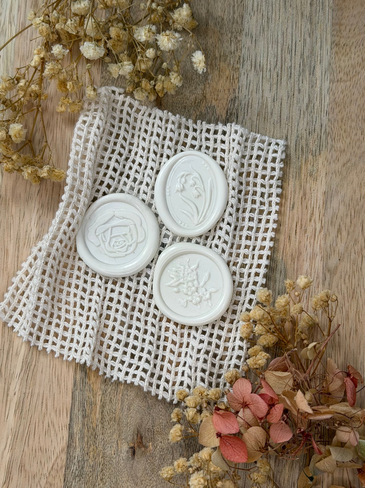 Botanical Peel & Stick Wax Seals